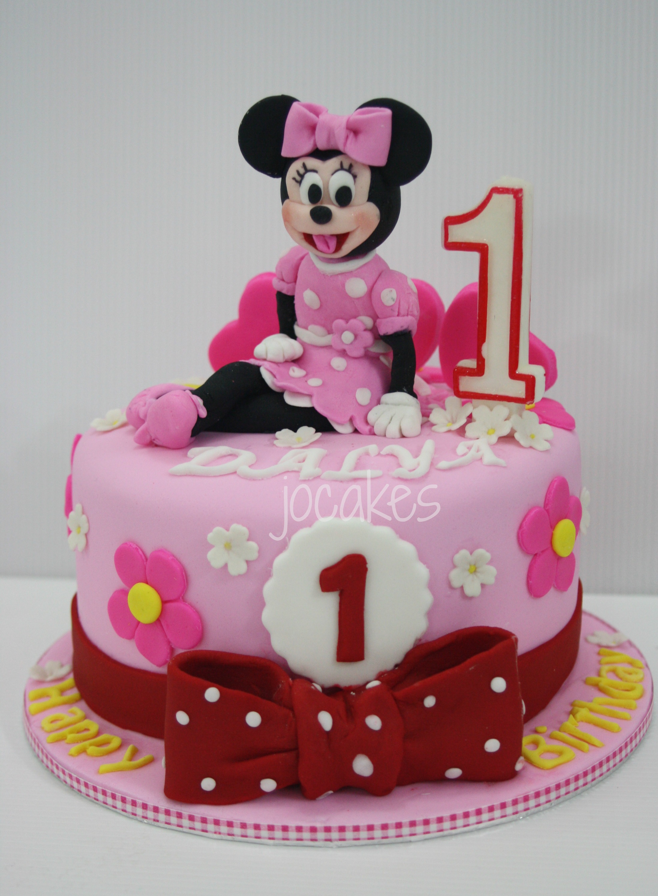 Minnie Mouse Cake For Dalya S 1st Birthday Jocakes